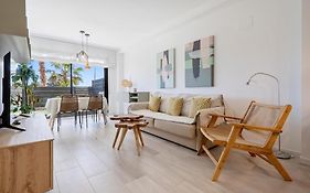 Hauzify I Apartaments Roques Daurades